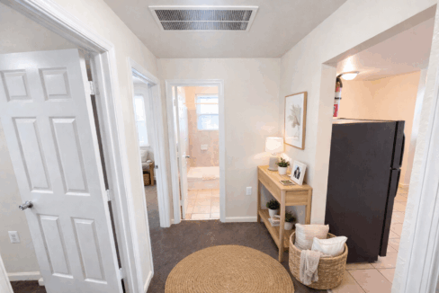 7916246F-0809-4068-9B85-A9BACF9EB28A