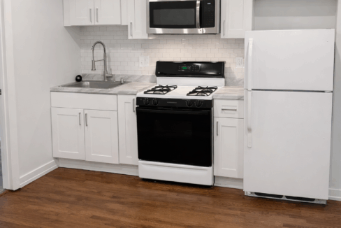 C3595D13-DE9B-4BC1-8BE6-C2C30E141347