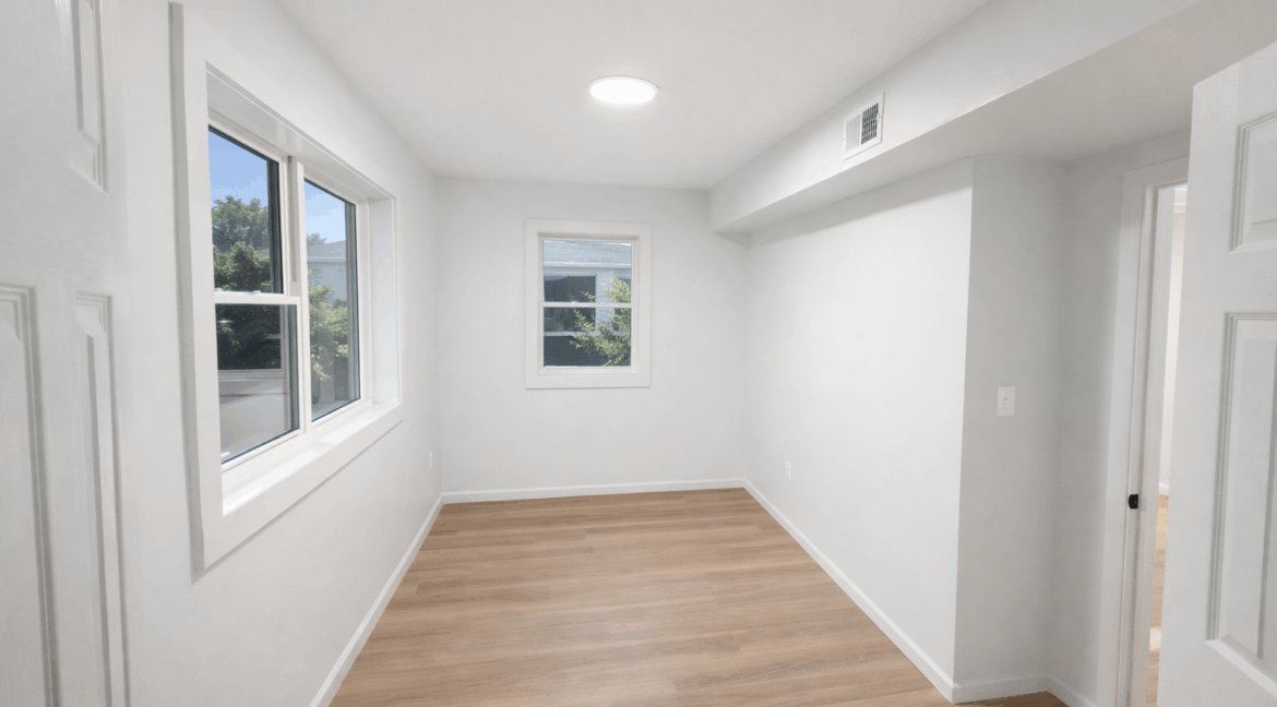 E53C3F2F-C26D-41C8-9C43-3CA49D2C3879