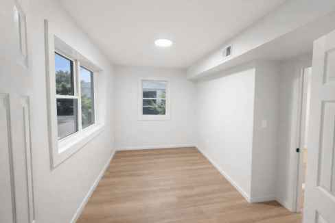 E53C3F2F-C26D-41C8-9C43-3CA49D2C3879