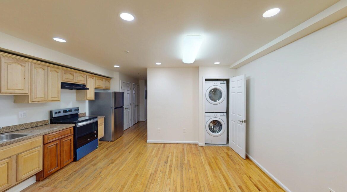 1273-Meigs-Pl-NE-1-2-Bed-1-Bath-03112026_185413