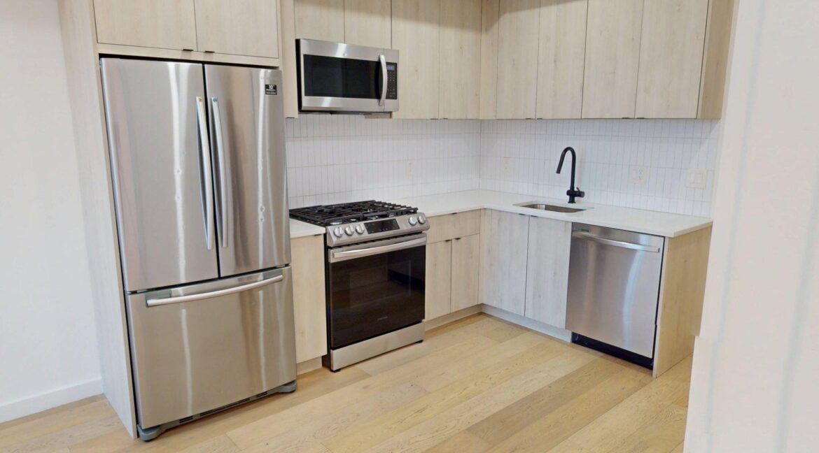 1806-I-St-NE-10-2-Bed-1-Bath-03102026_210611