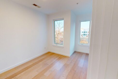 1806-I-St-NE-10-2-Bed-1-Bath-03102026_210707