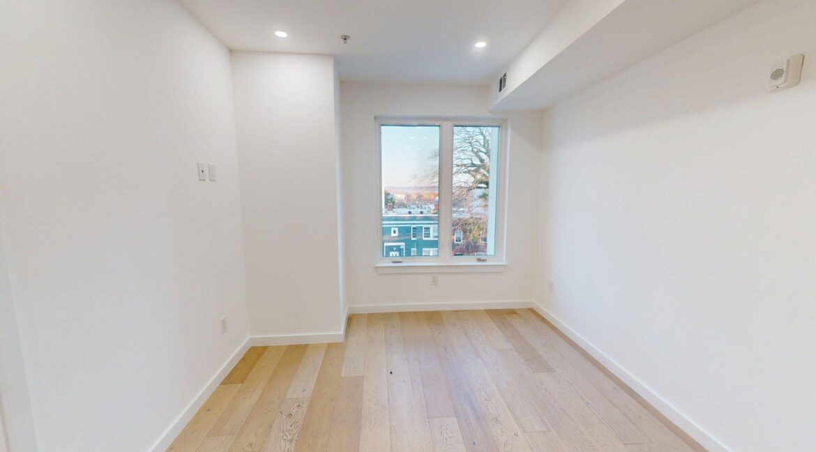 1806-I-St-NE-10-2-Bed-1-Bath-03102026_210722