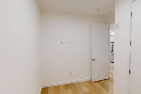 1806-I-St-NE-10-2-Bed-1-Bath-03102026_210812