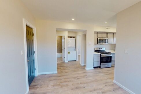 307-Division-Ave-NE-301-2-Bed-1-Bath-03202026_143633