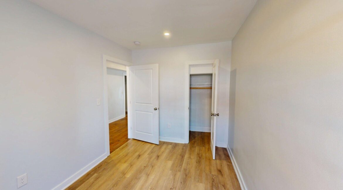 4720-3rd-Pl-NW-2-3-Bed-1-Bath-03092026_200555