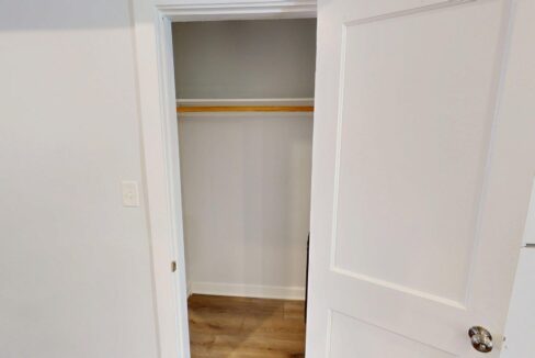 4720-3rd-Pl-NW-2-3-Bed-1-Bath-03092026_200844