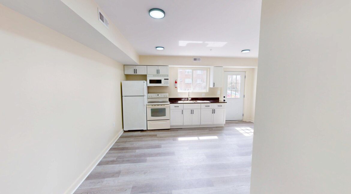 2500-41st-St-NW-7-2-Bed-1-Bath-03212026_134203