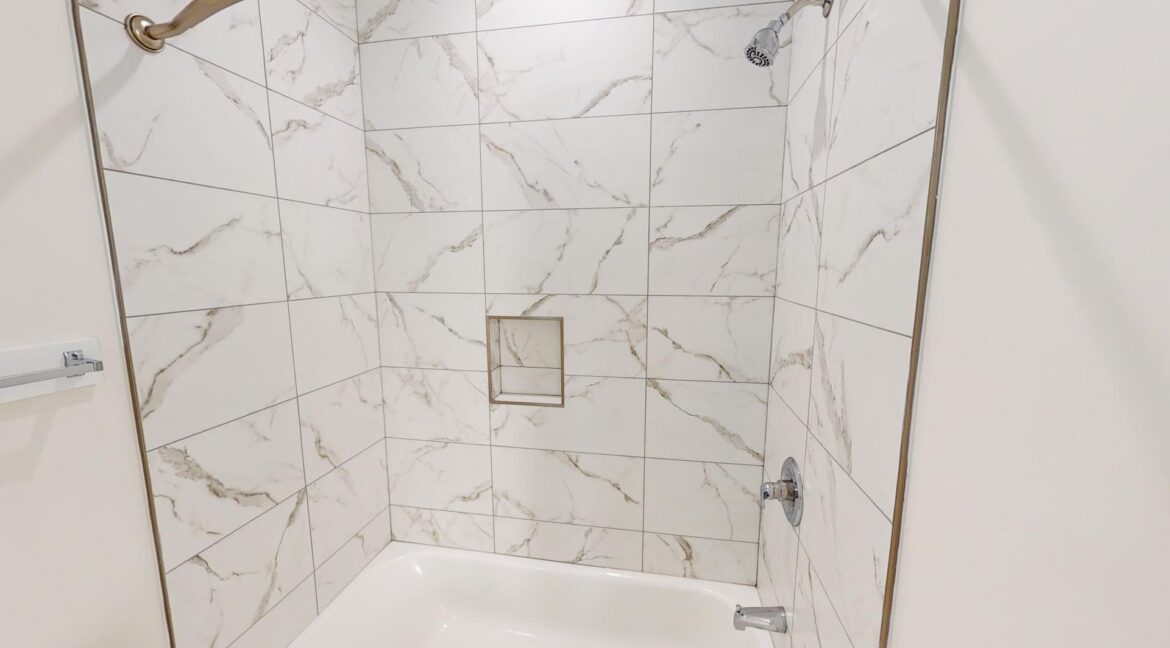 1912-R-St-SE-7-4-Bed-1-Bath-10292024_184422